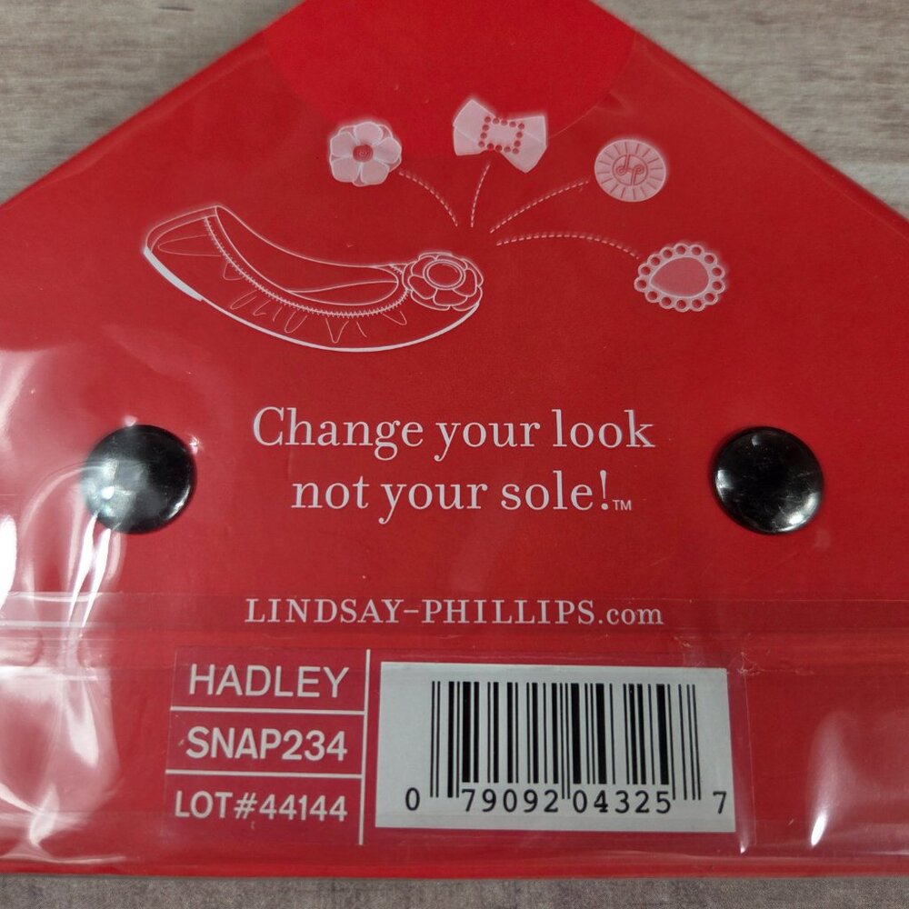 Lindsay Phillips Hadley Rhinestone Snaps - Picture 5 of 6